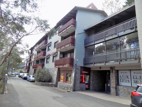 Mowamba D1 - Accommodation ACT 1