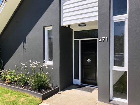 Murray's Place On Pakenham - Accommodation ACT 0