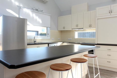 Murray's Place On Pakenham - Accommodation ACT 3