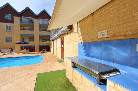 Hillarys Marina Apartment - Accommodation ACT 31