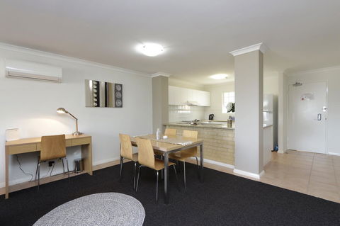 Hillarys Marina Apartment - Accommodation ACT 5