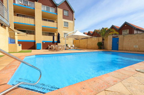 Hillarys Marina Apartment - Accommodation ACT 30