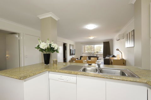 Hillarys Marina Apartment - Accommodation ACT 12