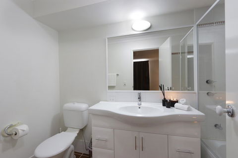 Hillarys Marina Apartment - Accommodation ACT 29