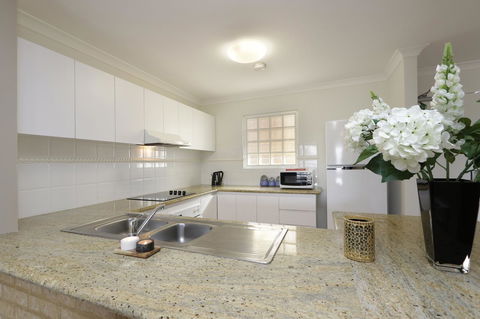 Hillarys Marina Apartment - Accommodation ACT 10