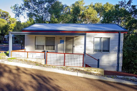 Discovery Parks - Woodman Point - Accommodation ACT 13