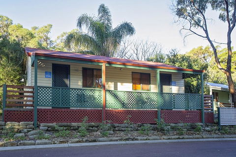 Discovery Parks - Woodman Point - Accommodation ACT 9