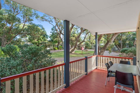 Discovery Parks - Woodman Point - Accommodation ACT 40
