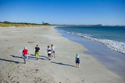 Discovery Parks - Woodman Point - Accommodation ACT 27