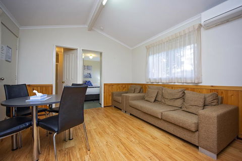 Discovery Parks - Woodman Point - Accommodation ACT 1
