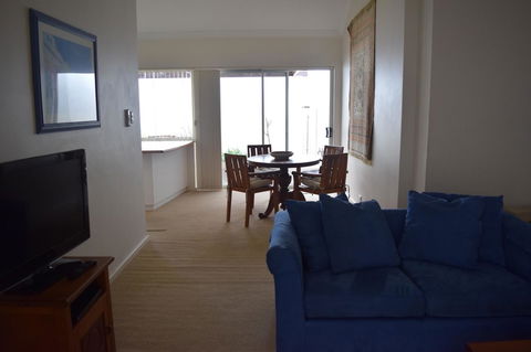 Dunes Scarborough Beach - Accommodation ACT 8