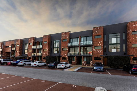 Perth Ascot Central Apartment Hotel Official - Accommodation ACT 4