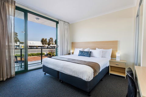 Perth Ascot Central Apartment Hotel Official - Accommodation ACT 9