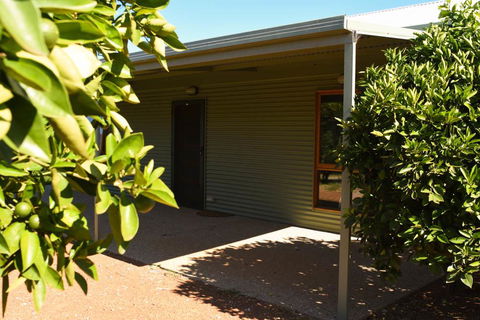 Swan Valley Sisters - Accommodation ACT 14