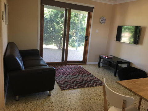 Swan Valley Sisters - Accommodation ACT 5