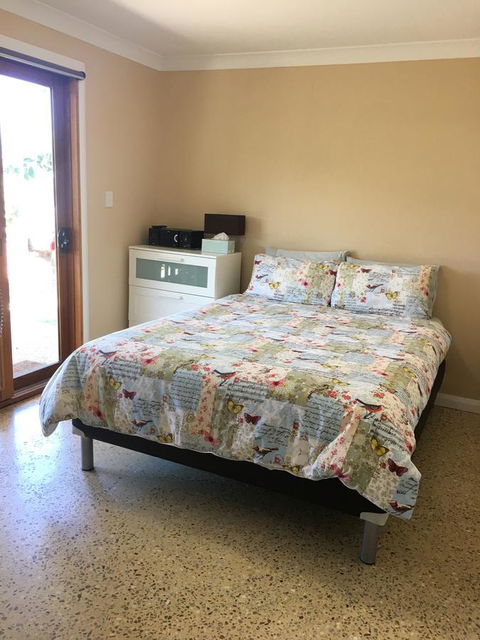 Swan Valley Sisters - Accommodation ACT 6