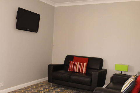Swan Valley Sisters - Accommodation ACT 15