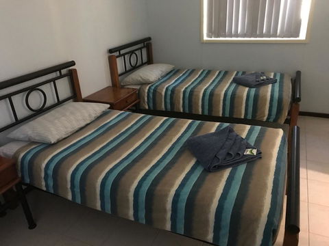 Peoples Park - Accommodation ACT 20
