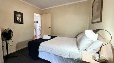 West Beach Lagoon 208 â€“ Great Value! - Accommodation ACT 3