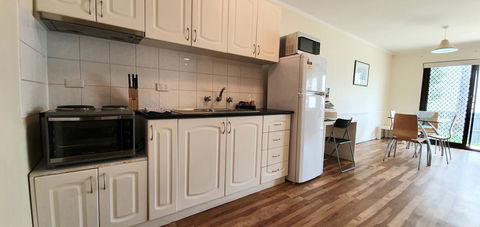 West Beach Lagoon 208 â€“ Great Value! - Accommodation ACT 11