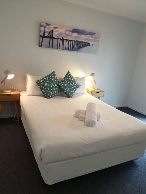 West Beach Lagoon 204 â€“ Ground Floor - Accommodation ACT 5