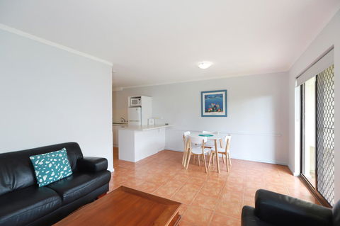 West Beach Lagoon 204 â€“ Ground Floor - Accommodation ACT 9