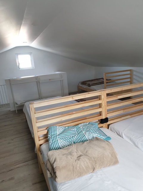 DIANELLA Budget Rooms Happy Place To Stay - Accommodation ACT 4