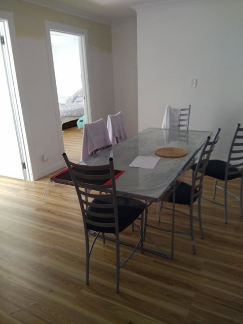 DIANELLA Budget Rooms Happy Place To Stay - Accommodation ACT 16