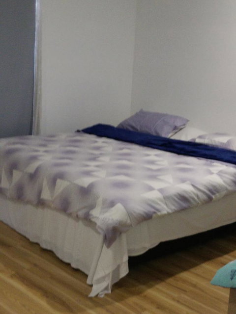DIANELLA Budget Rooms Happy Place To Stay - Accommodation ACT 26