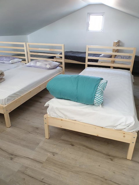 DIANELLA Budget Rooms Happy Place To Stay - Accommodation ACT 20