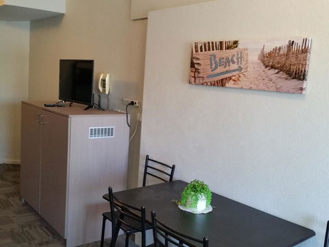 Mandurah Foreshore Motel - Accommodation ACT 10
