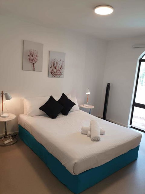 West Beach Lagoon 206 - Sleeps Three! Value!!! - Accommodation ACT 4