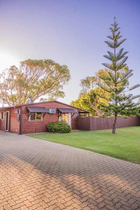 The Bothy Lancelin Family Retreat - Accommodation ACT 11
