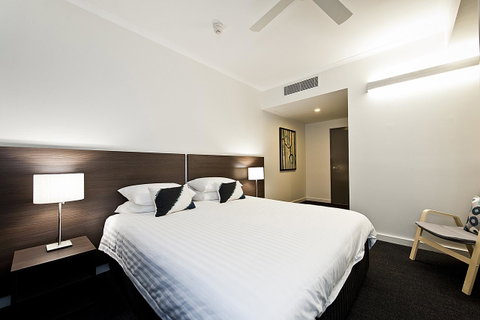 St Catherine\'s On Park - Accommodation ACT 9