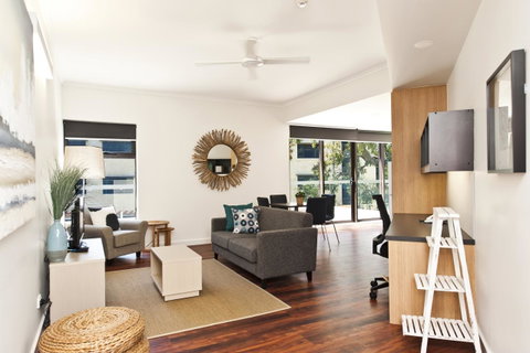 St Catherine\'s On Park - Accommodation ACT 0