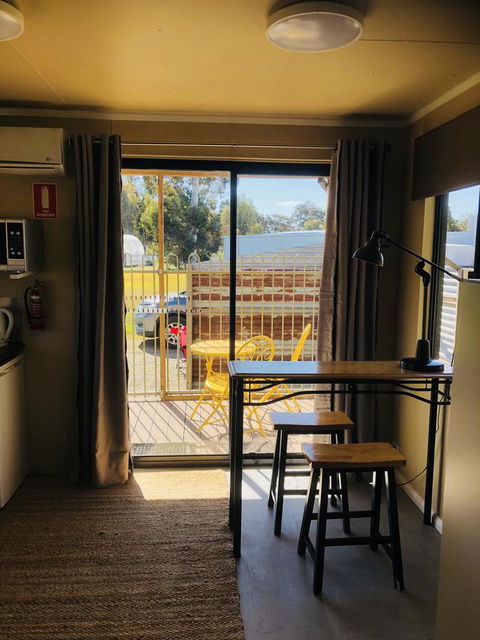 Kendenup Cottages And Lodge - Accommodation ACT 4