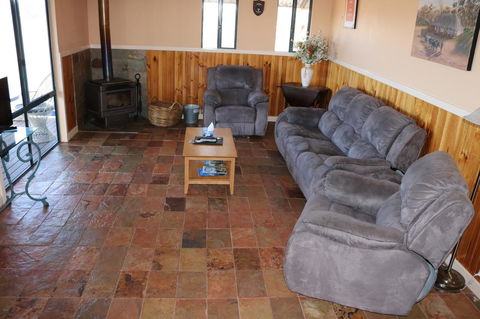 Kendenup Cottages And Lodge - Accommodation ACT 14