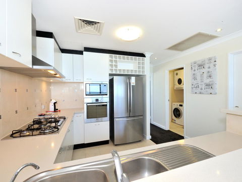 Nautilus By Rockingham Apartments - Accommodation ACT 14