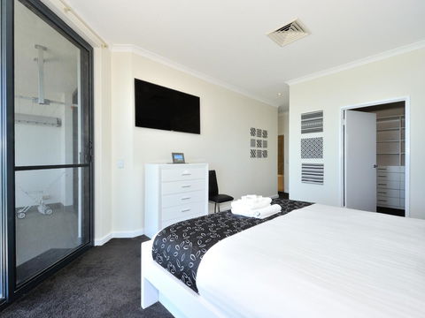 Nautilus By Rockingham Apartments - Accommodation ACT 3