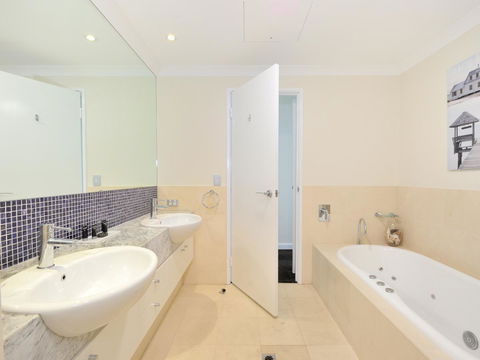 Nautilus By Rockingham Apartments - Accommodation ACT 5