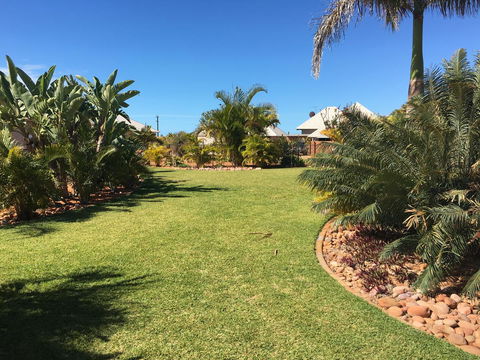 Exmouth 4 Escape - Accommodation ACT 17