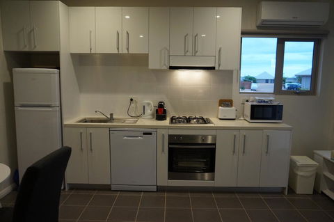 Exmouth 4 Escape - Accommodation ACT 13