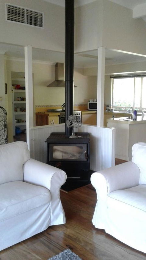 Tegwan's Nest Holiday Home - Accommodation ACT 32