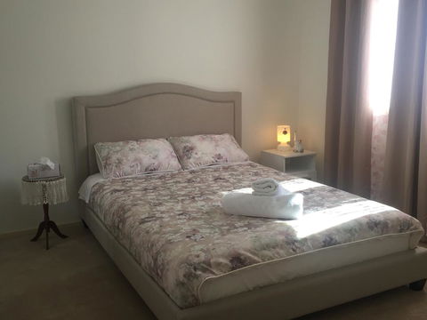 Bright & Beautiful Home On The Hills! - Accommodation ACT 17