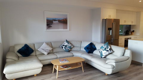 Cape Villas - Accommodation ACT 8