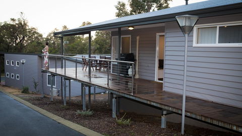 Cape Villas - Accommodation ACT 28