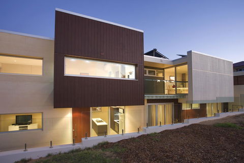 Alouarn Apartments - Accommodation ACT 1