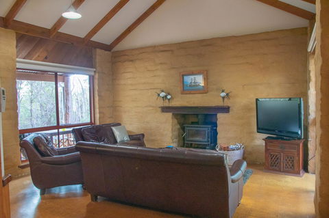 Denmark Forest Retreat - Accommodation ACT 22