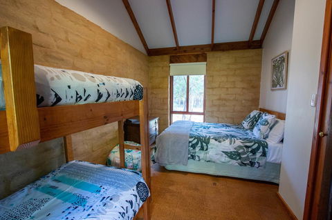 Denmark Forest Retreat - Accommodation ACT 9