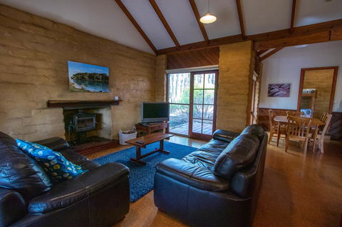 Denmark Forest Retreat - Accommodation ACT 8